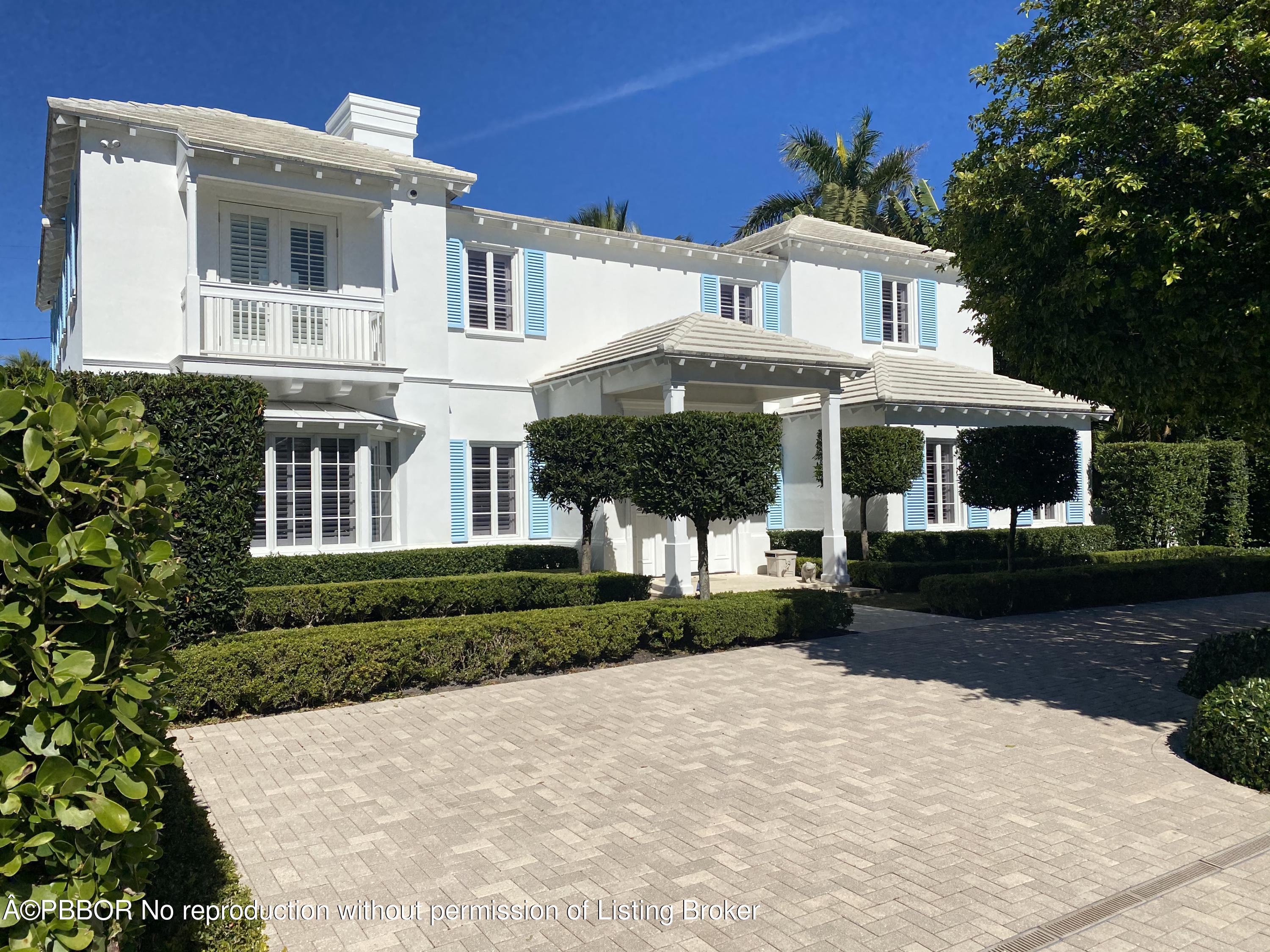 271 Plantation Road Palm Beach, FL 33480 - Photo 2 of 3 IMG_2726