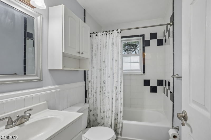 1279 Valley Road Wayne, NJ 07470 - Photo 12 of 21