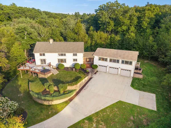 $1,175,000 | 89 Lower Pomeroy Road, Montgomery, MA 01085