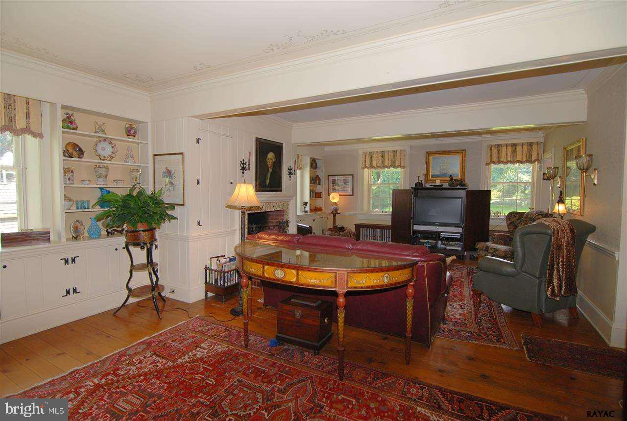 4038 Old Orchard Road York, PA 17402 - Photo 15 of 36 Gallery Image 15