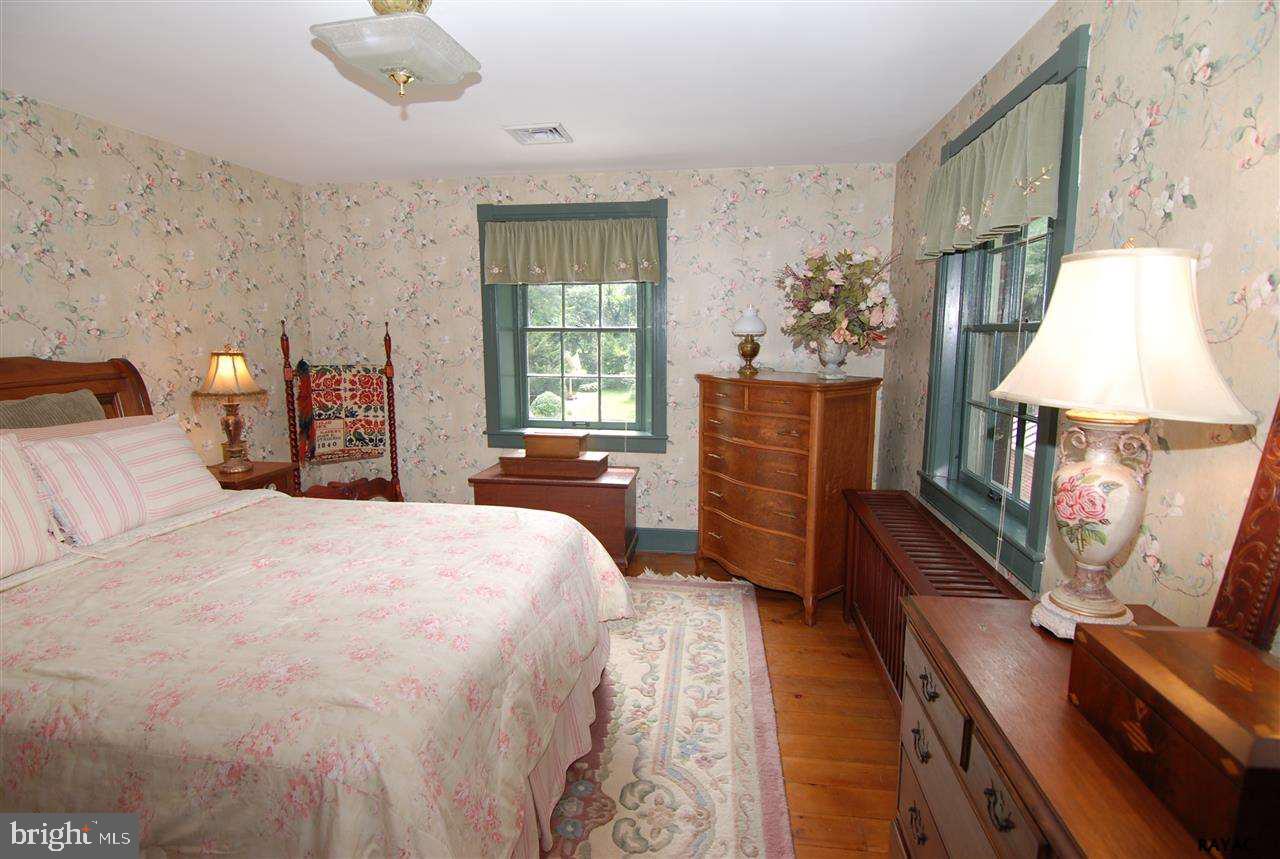 4038 Old Orchard Road York, PA 17402 - Photo 24 of 36 Gallery Image 24