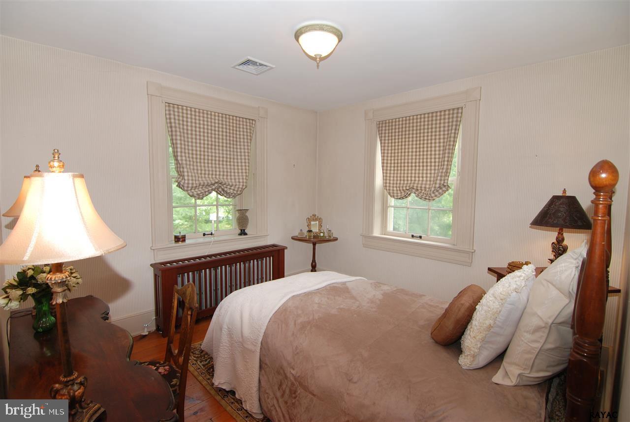 4038 Old Orchard Road York, PA 17402 - Photo 27 of 36 Gallery Image 27