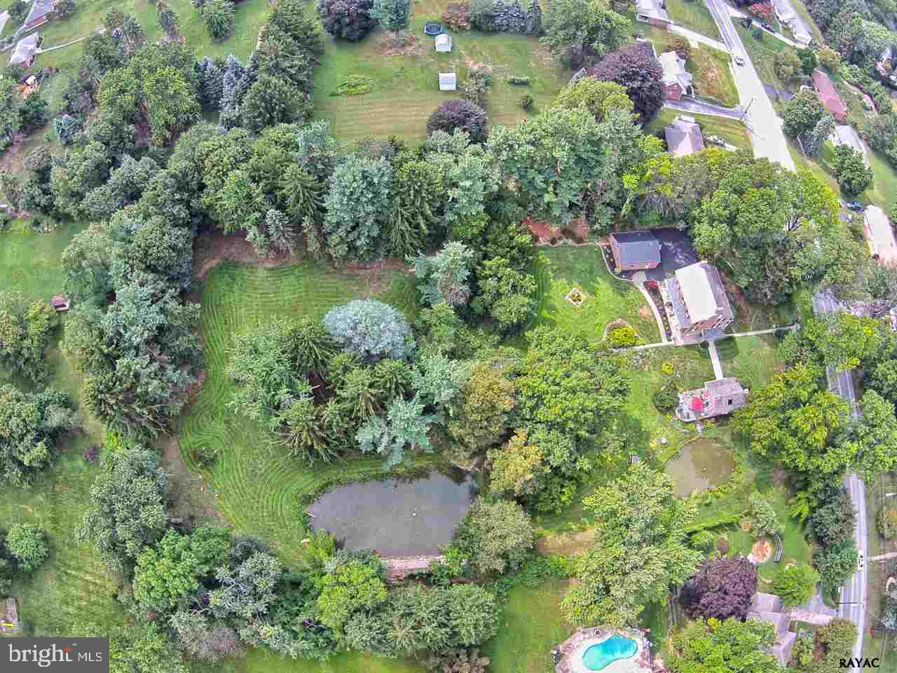 4038 Old Orchard Road York, PA 17402 - Photo 36 of 36 Gallery Image 36