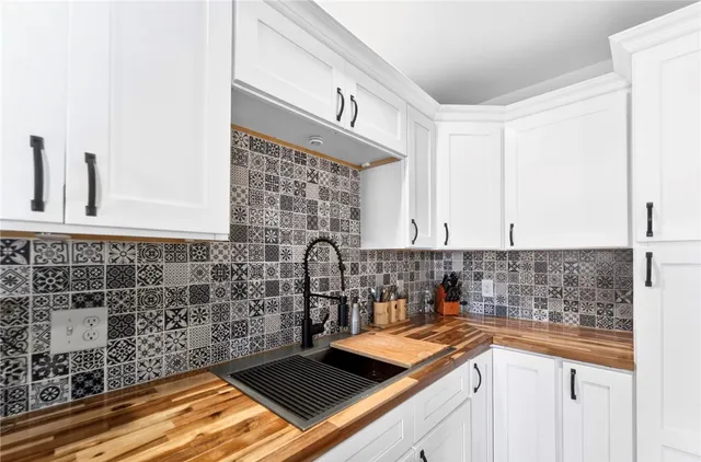 $439,900 | 91 Joe Fromms Way, West Warwick, RI 02893