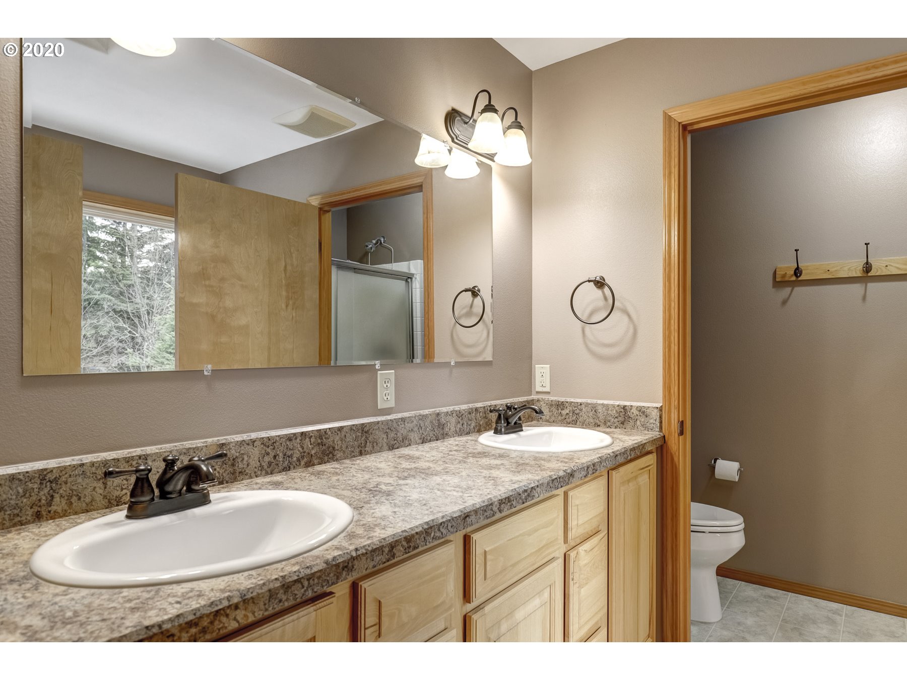 43 Nash Road White Salmon, WA 98672 - Photo 17 of 29 Gallery Image 17