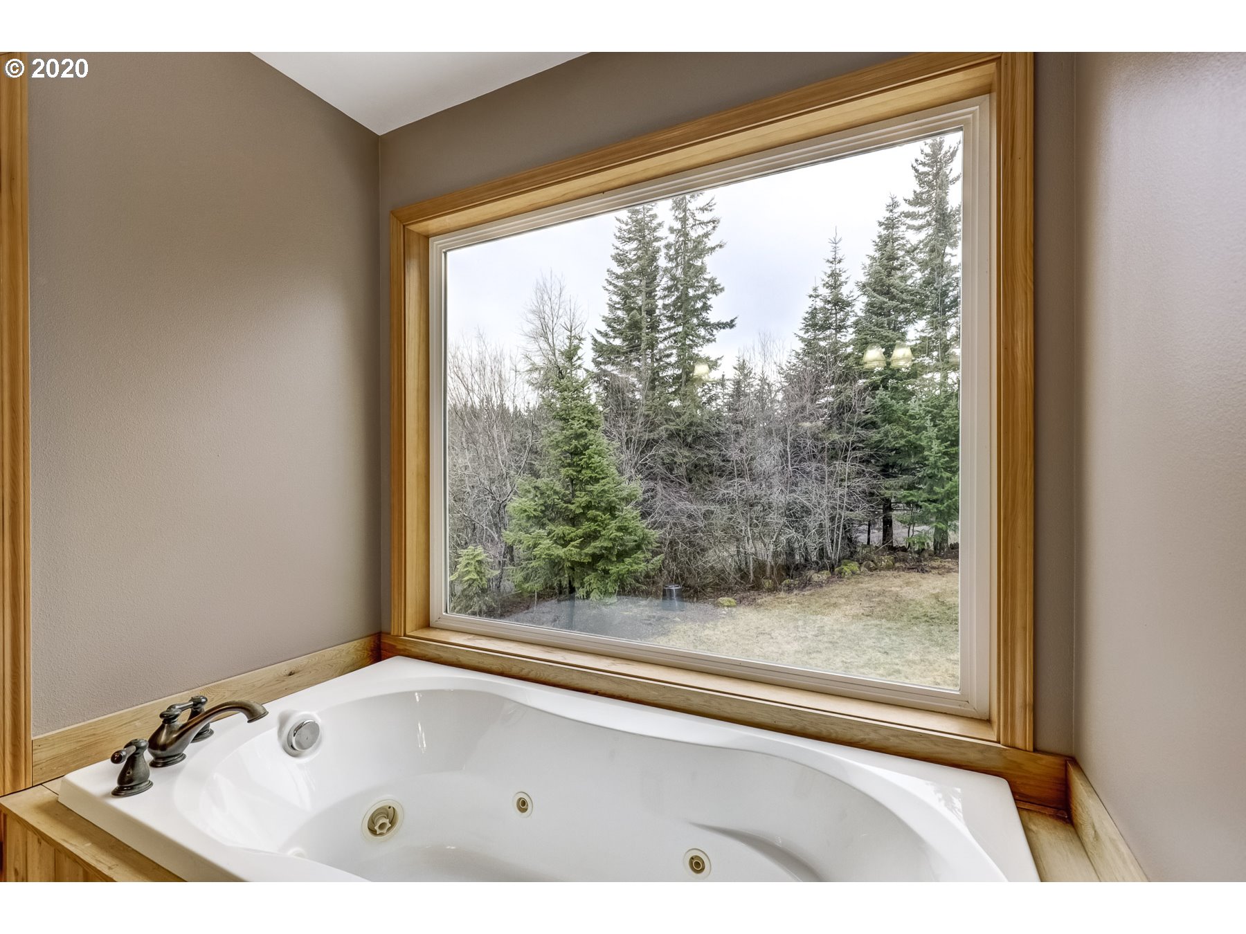 43 Nash Road White Salmon, WA 98672 - Photo 18 of 29 Gallery Image 18