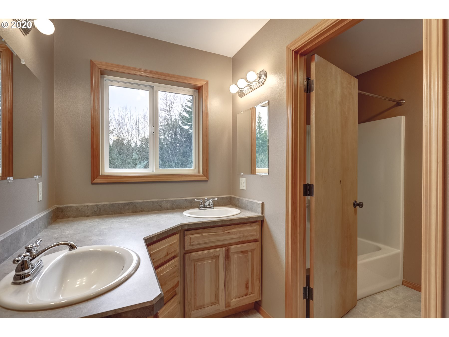 43 Nash Road White Salmon, WA 98672 - Photo 22 of 29 Gallery Image 22