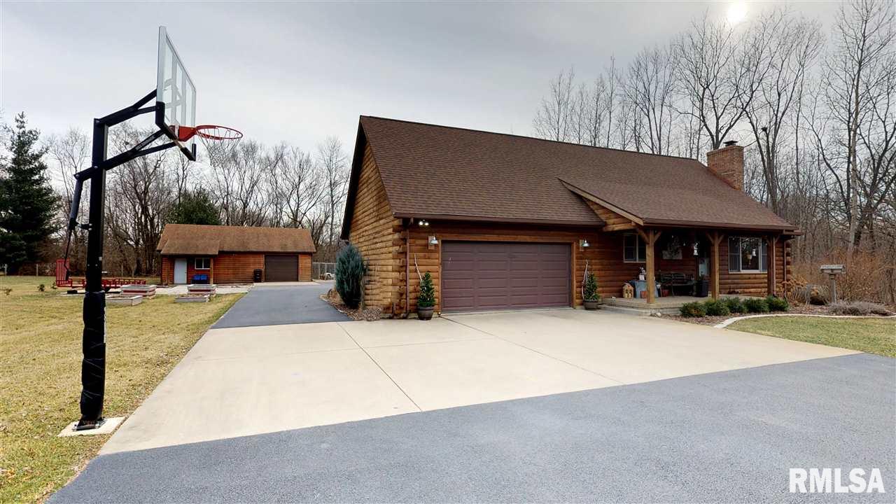 24945 Spring Creek Road Washington, IL 61571 - Photo 2 of 36 Gallery Image 2