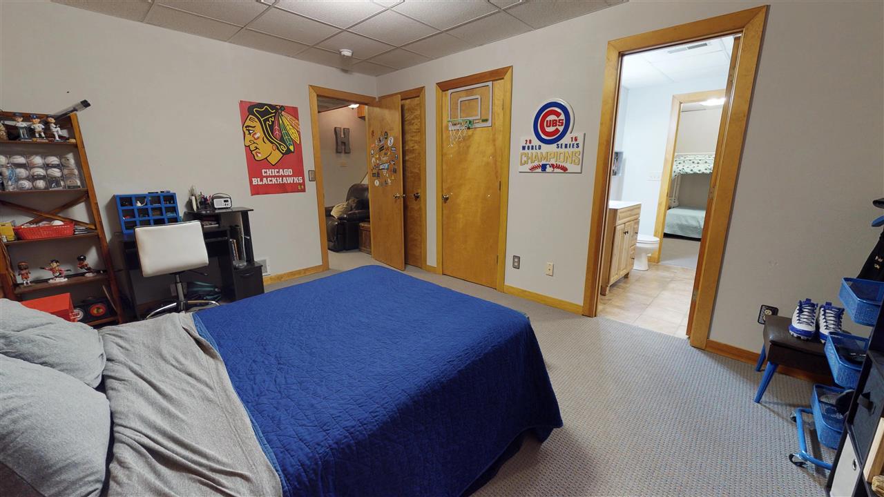 24945 Spring Creek Road Washington, IL 61571 - Photo 26 of 36 Gallery Image 26
