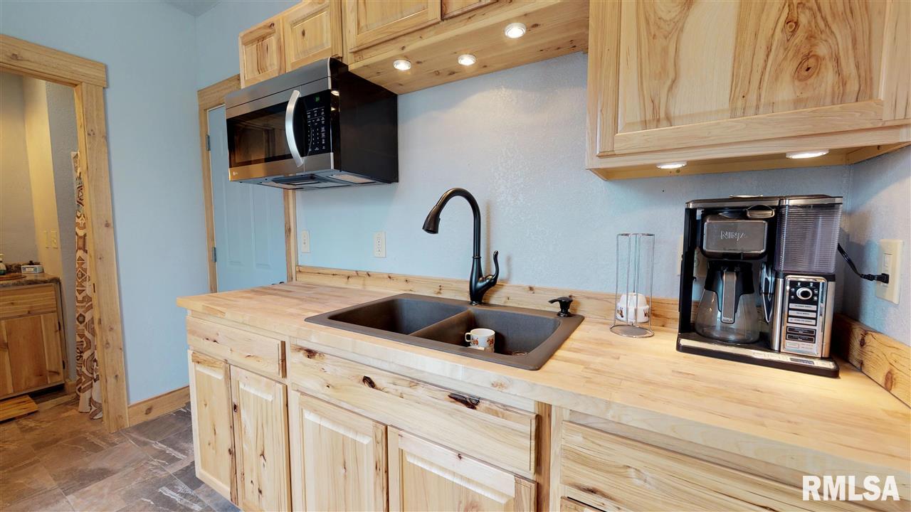 24945 Spring Creek Road Washington, IL 61571 - Photo 35 of 36 Gallery Image 35