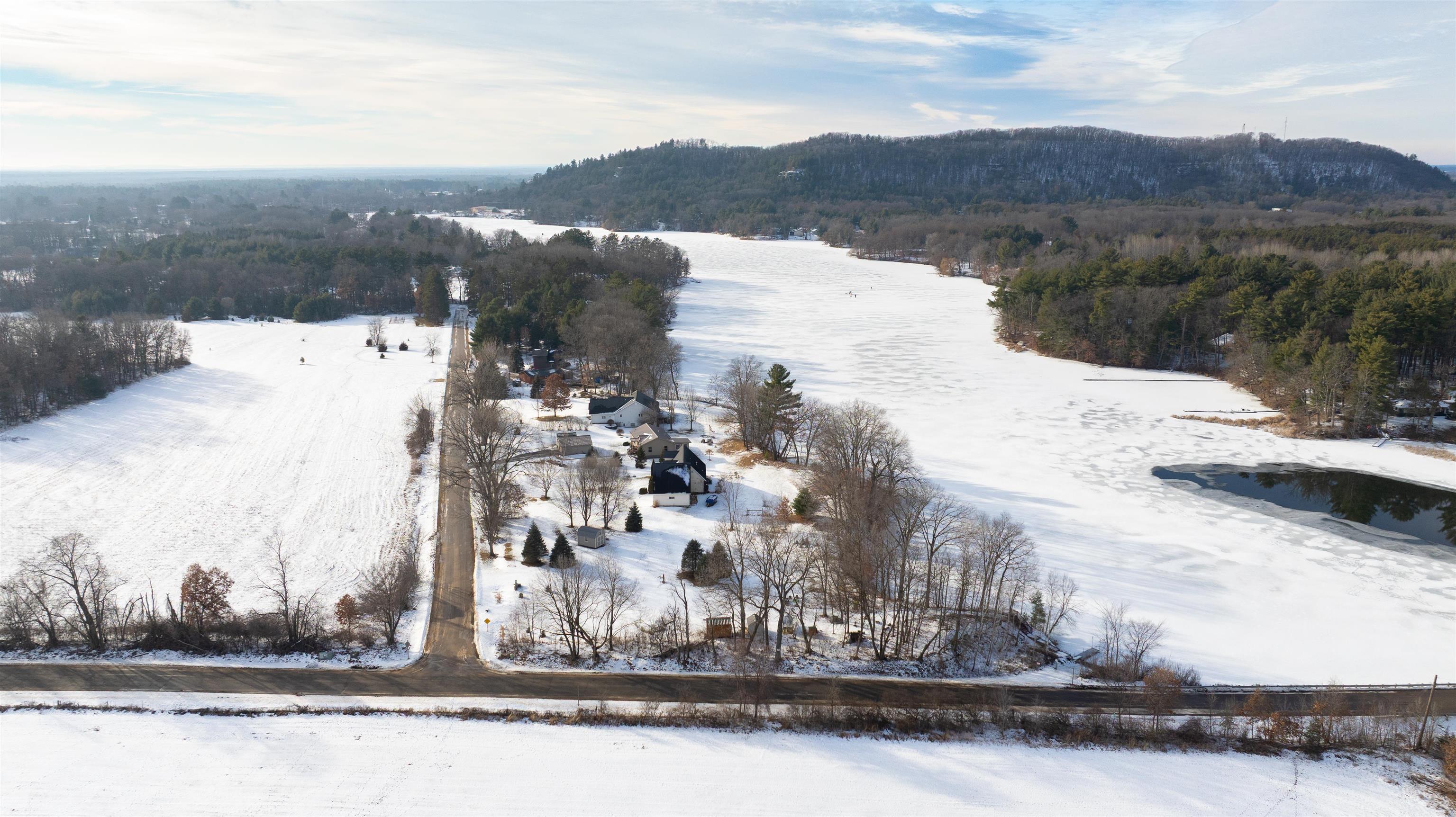 1102 Dakota Avenue Friendship, WI 53934 - Photo 9 of 29