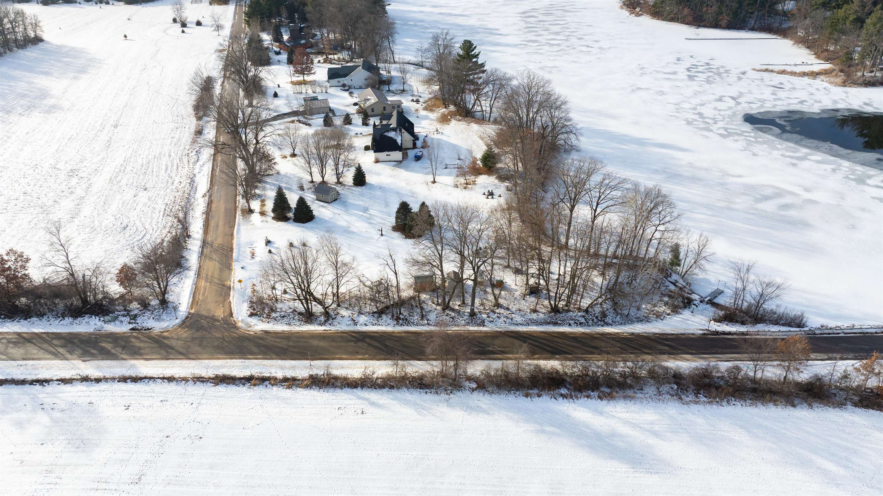1102 Dakota Avenue Friendship, WI 53934 - Photo 10 of 29