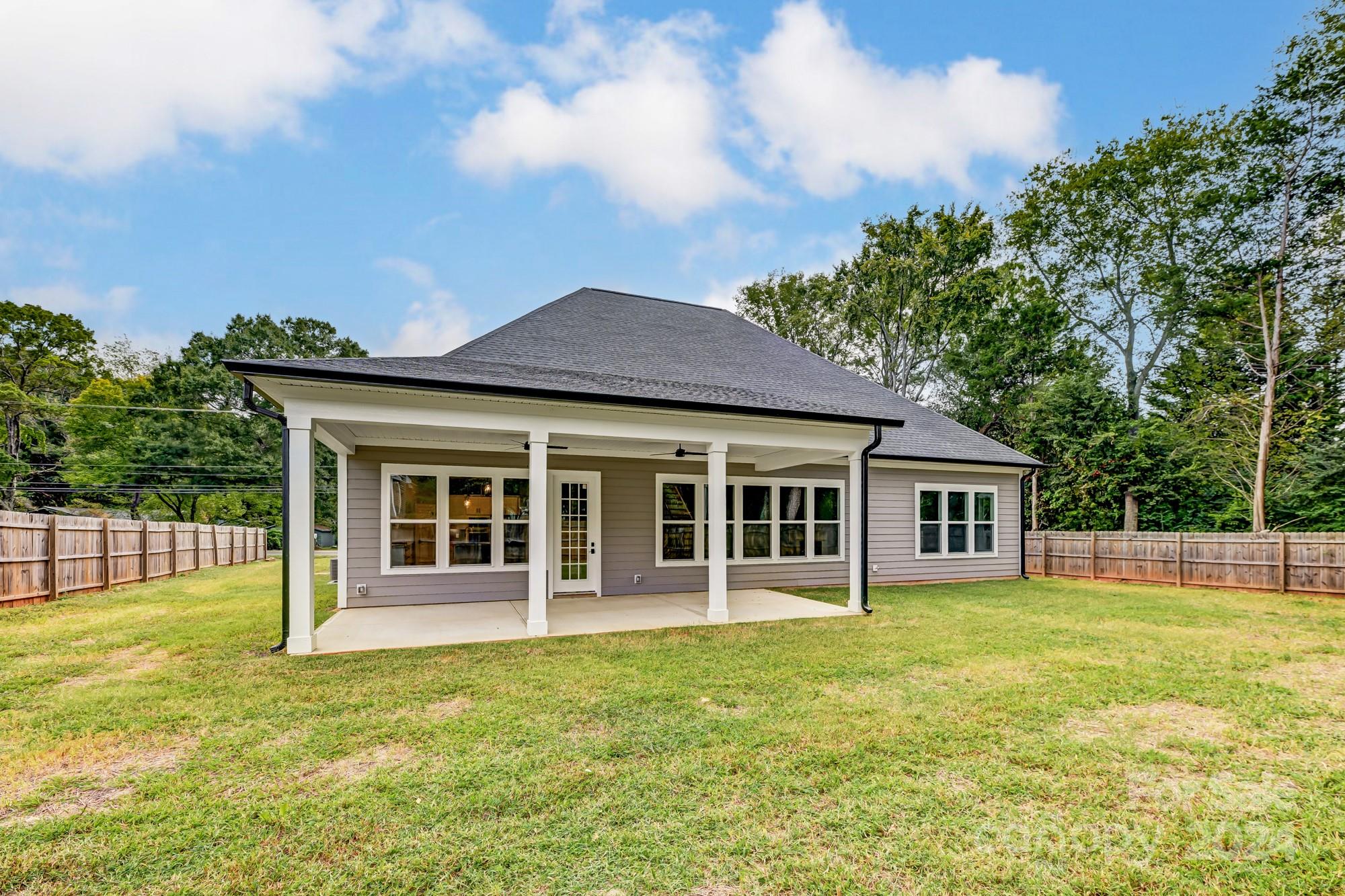12821 Hamilton Road Charlotte, NC 28273 - Photo 39 of 43 Gallery Image 39