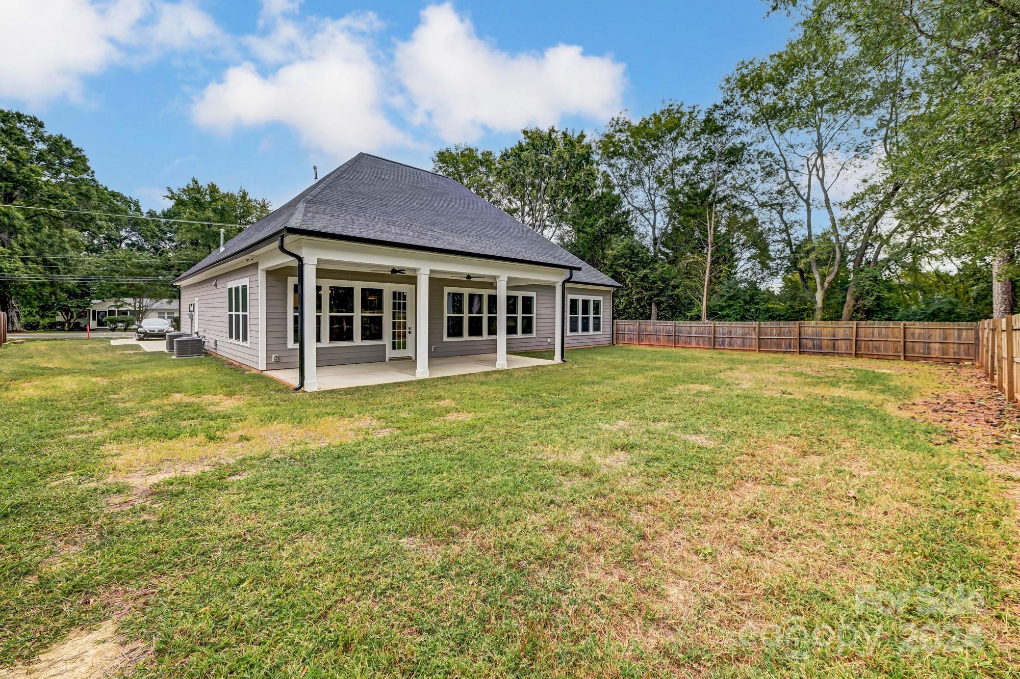 12821 Hamilton Road Charlotte, NC 28273 - Photo 41 of 43 Gallery Image 41