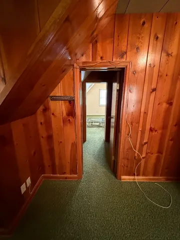 $155,000 | 909 North Hennepin Avenue, Dixon, IL 61021