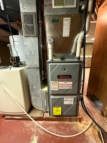 $155,000 | 909 North Hennepin Avenue, Dixon, IL 61021