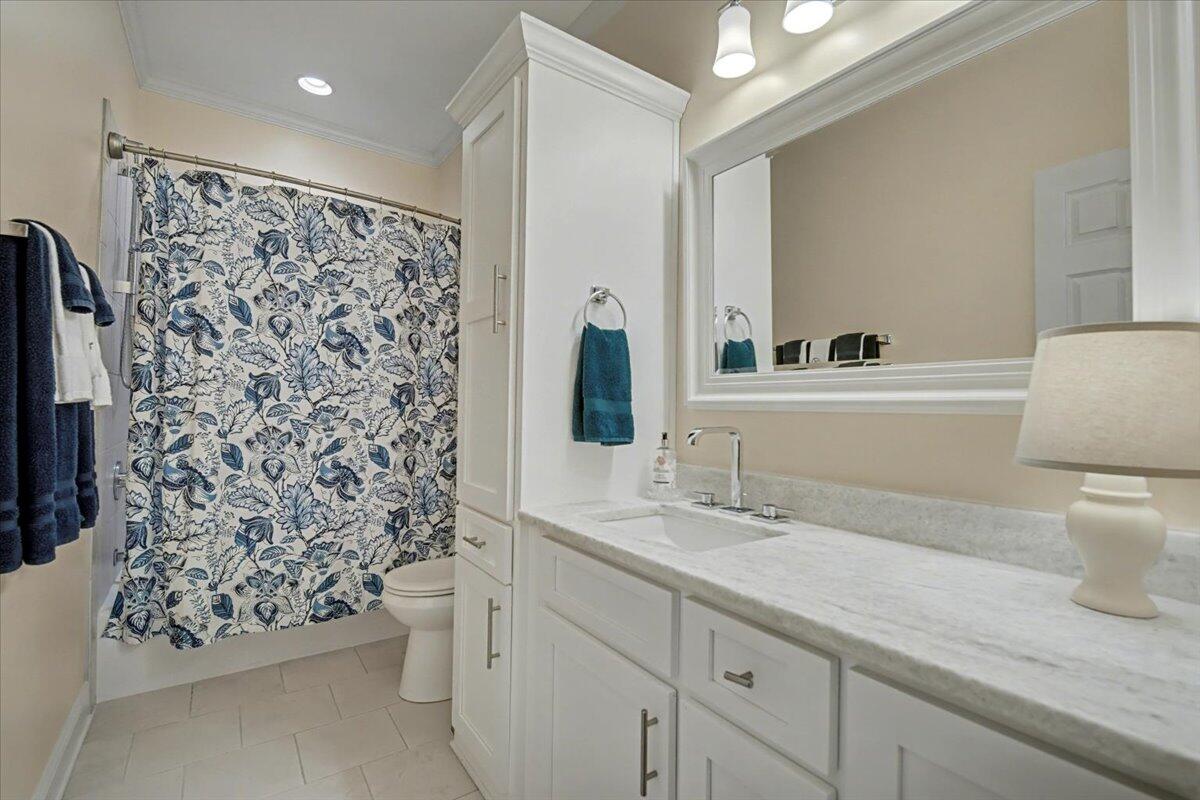 3687 Princess Pond Road Summerton, SC 29148 - Photo 40 of 80 Hall Bath