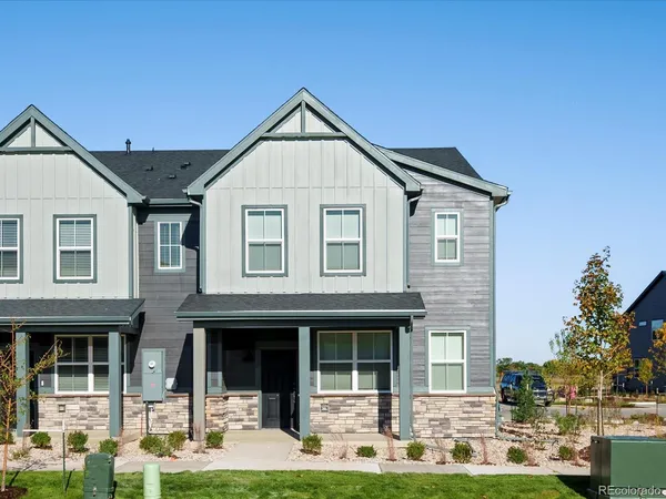 $450,000 | 1600 Riverplace Drive, Unit 5, Windsor, CO 80550