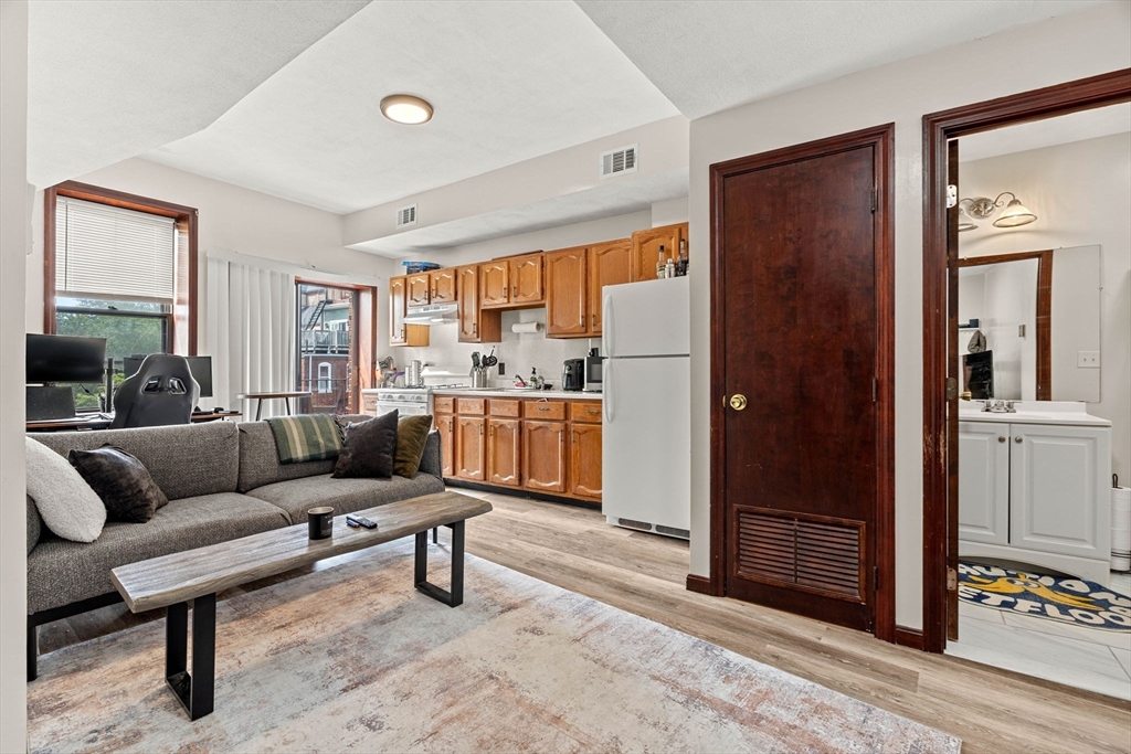 141 Emerson Street, Unit 4 Boston, MA 02127 - Photo 3 of 12