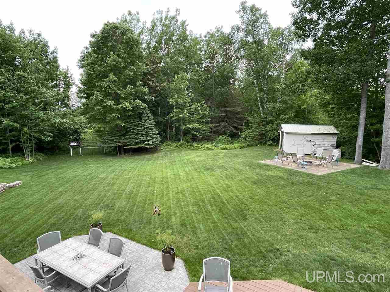 154 Lakeside Road Manistique, MI 49854 - Photo 49 of 55 Gallery Image 49