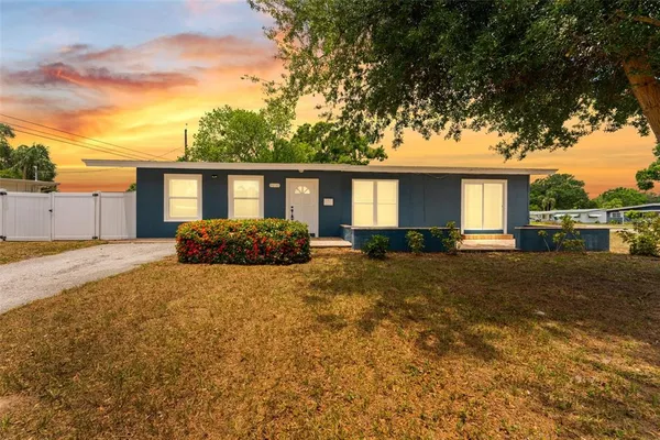 $2,650 | 3230 51st Street North, St. Petersburg, FL 33710