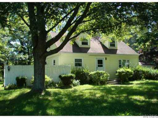 3971 Rathke Heights Lockport, NY 14094 - Photo 1 of 1 Exterior Front