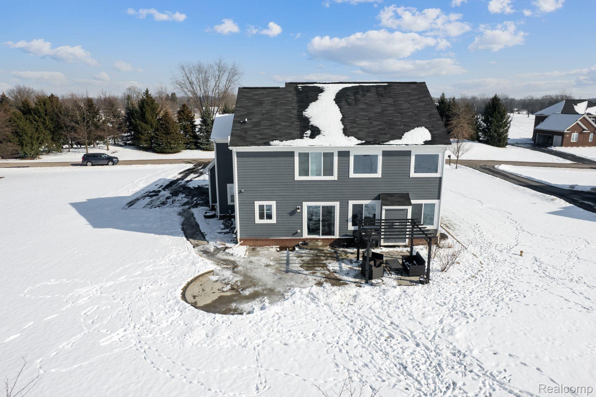 8293 Meadow Ridge Clarkston, MI 48348 - Photo 38 of 38 38.jpg