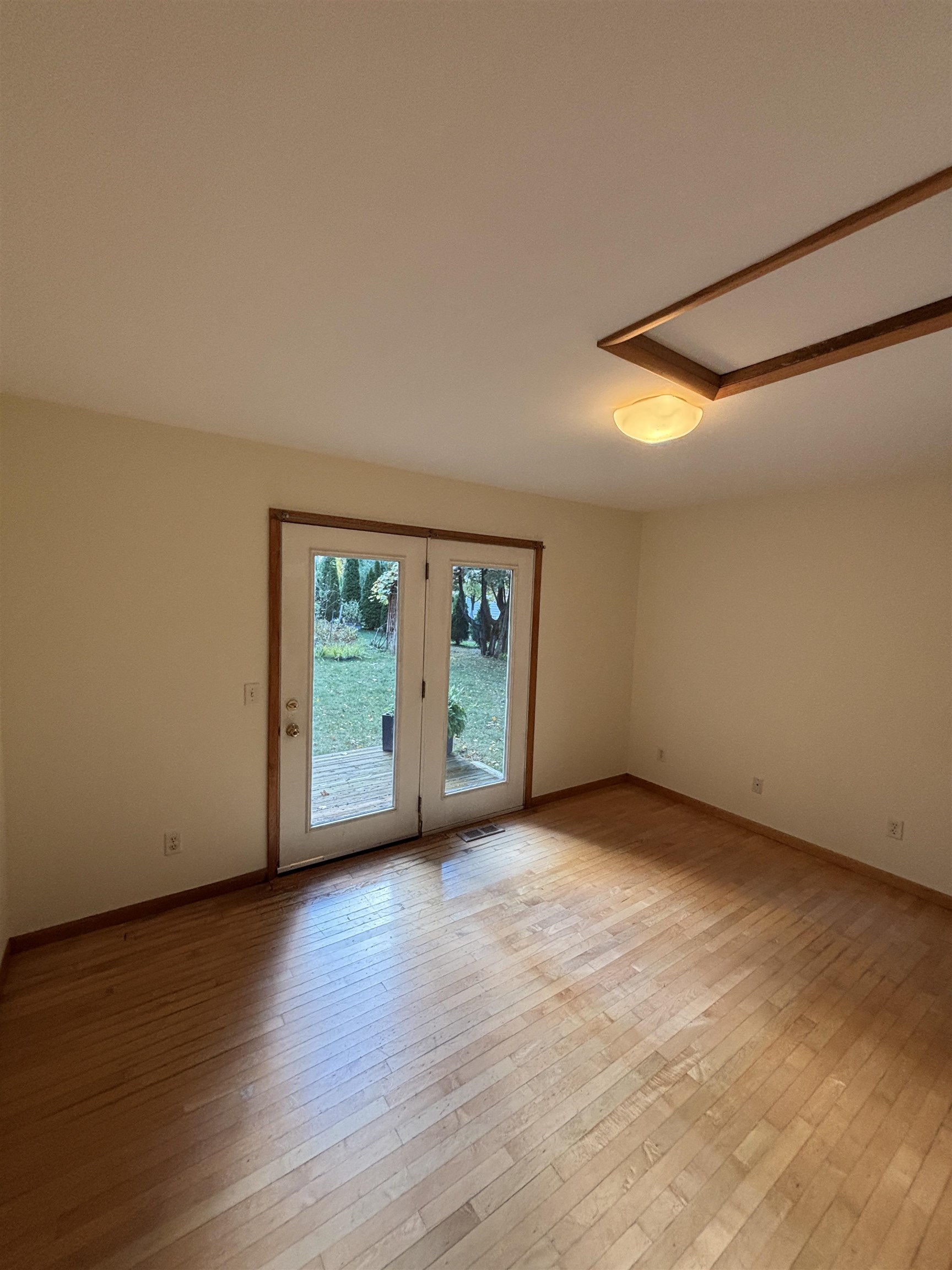 6232 Center Road Traverse City, MI 49686 - Photo 13 of 31 Gallery Image 13