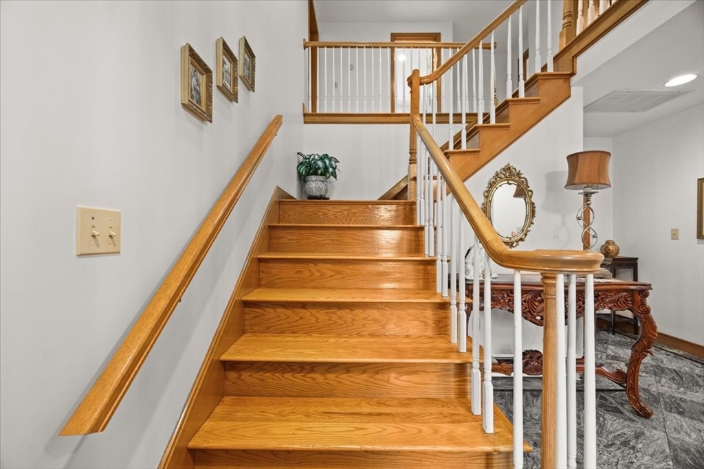 126 Sycamore Road Braintree, MA 02184 - Photo 33 of 39