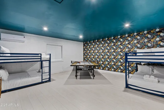 $1,099,000 | 8707 East Clarendon Avenue, Scottsdale, AZ 85251