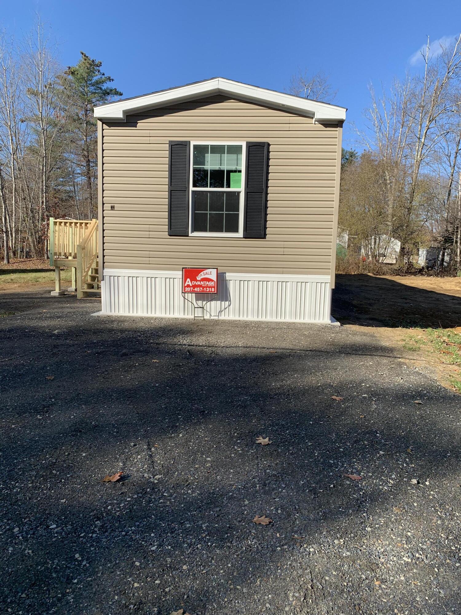 31 Maple Street Lebanon, ME 04027 - Photo 2 of 16 IMG_5964