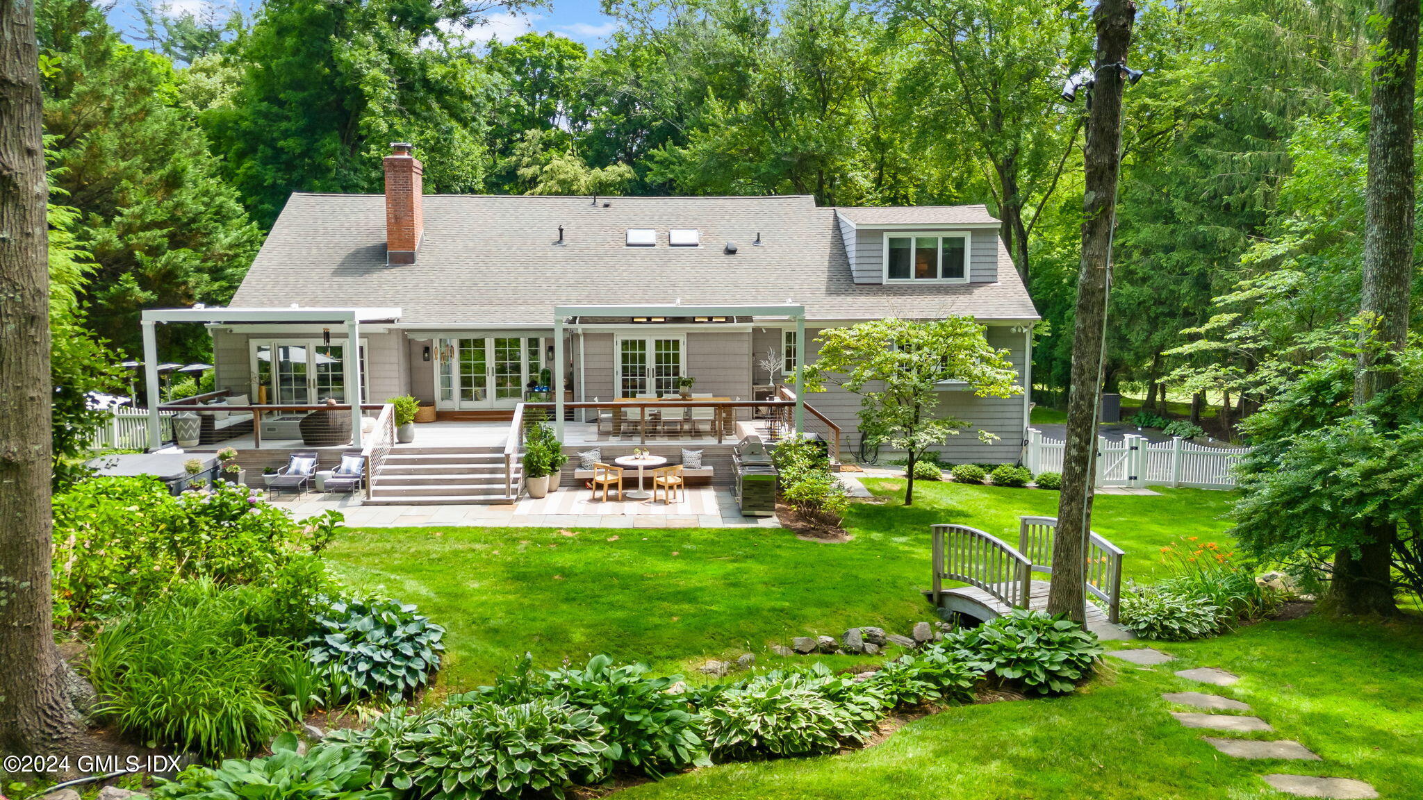 48 Glenville Road Greenwich, CT 06831 - Photo 1 of 62 82-web-or-mls-48-glenville-rd