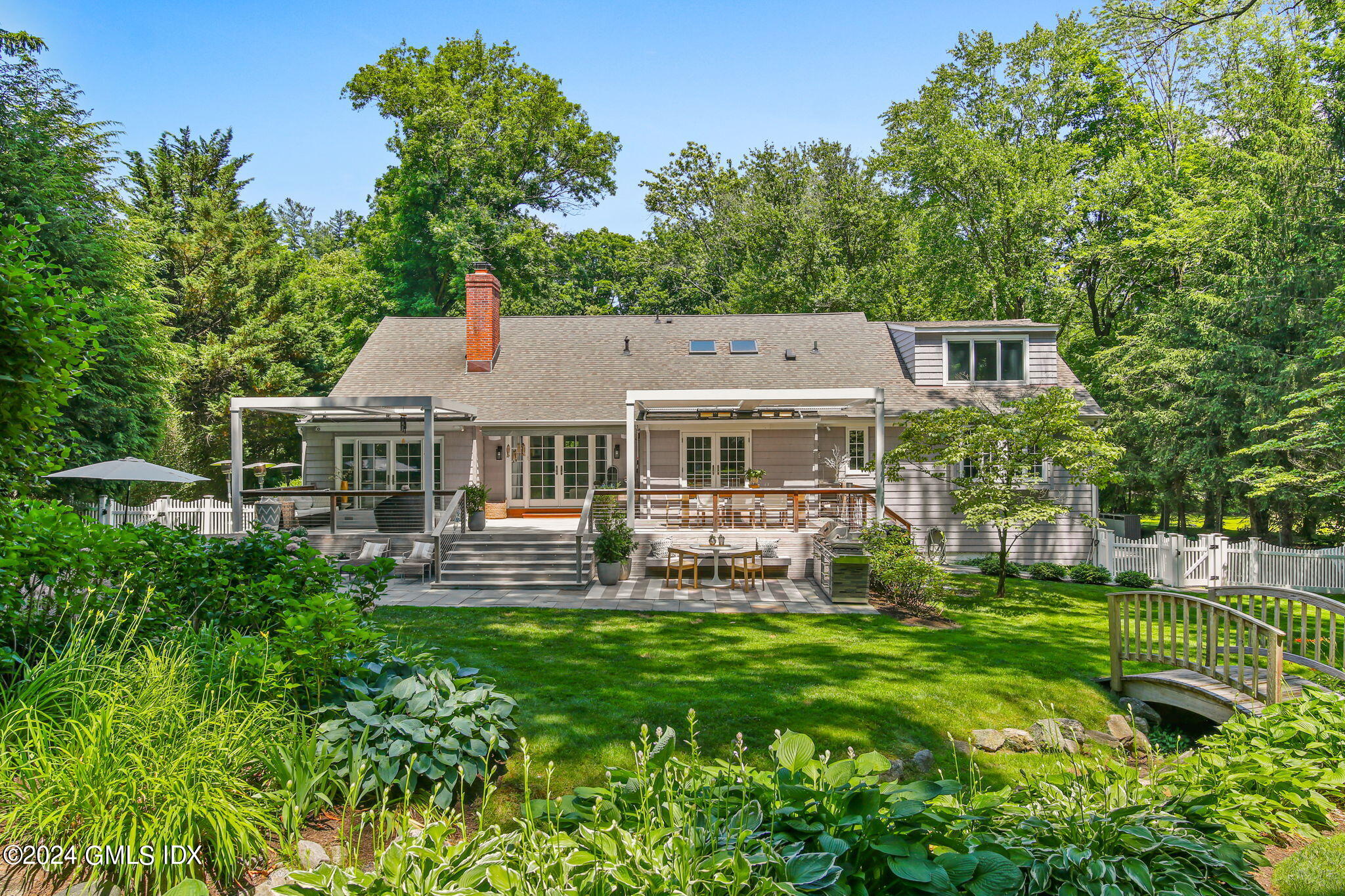 48 Glenville Road Greenwich, CT 06831 - Photo 2 of 62 66-web-or-mls-48-glenville-rd