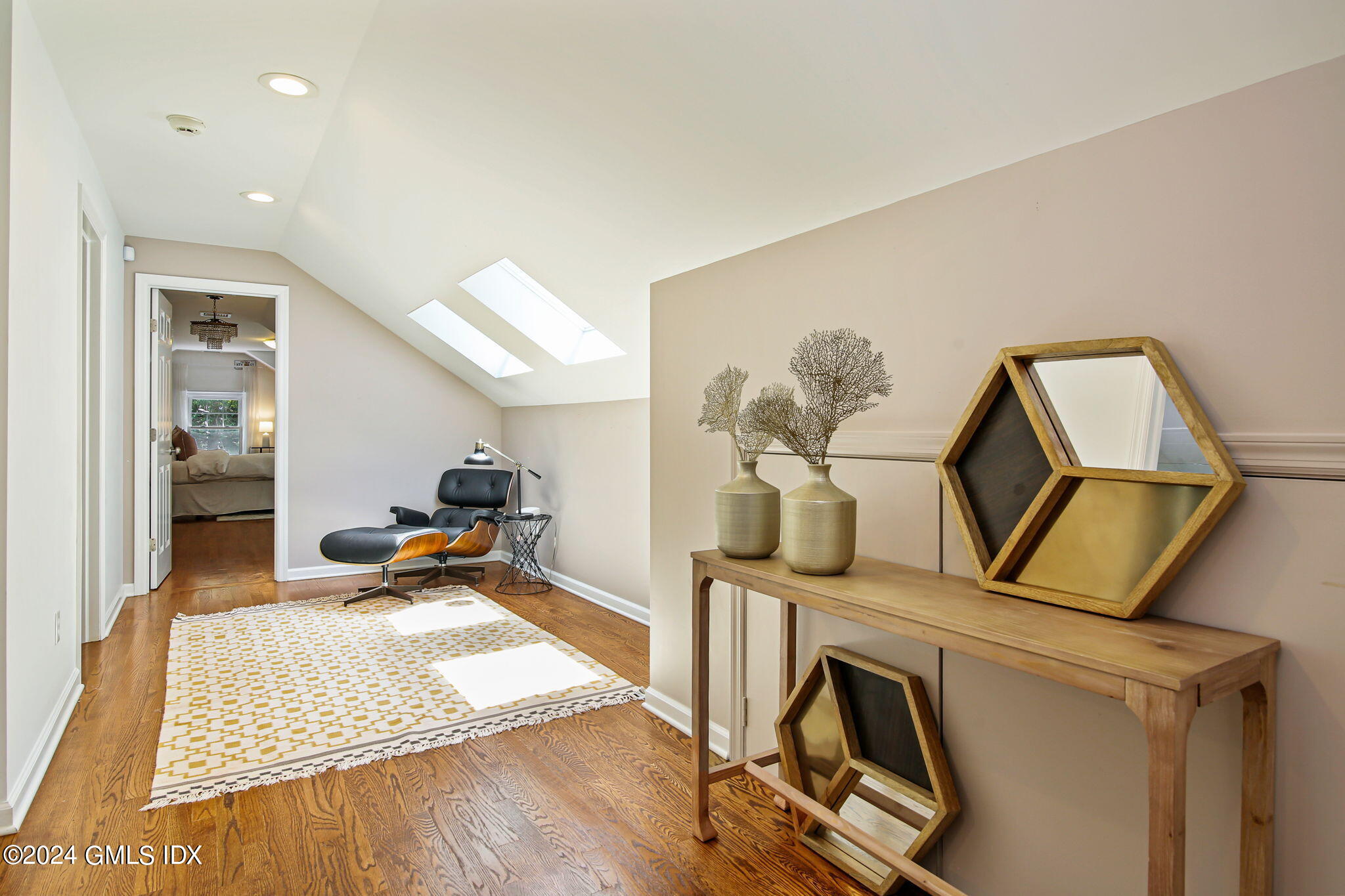 48 Glenville Road Greenwich, CT 06831 - Photo 30 of 62 40-web-or-mls-48-glenville-rd