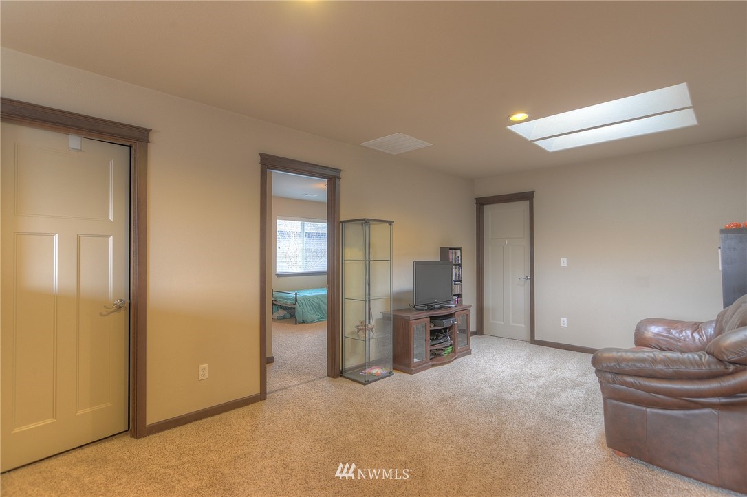 4752 Rochelle Street Southeast Lacey, WA 98503 - Photo 16 of 20 Gallery Image 16