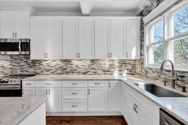 $649,000 | 234 Lookout View Drive, Jasper, TN 37347