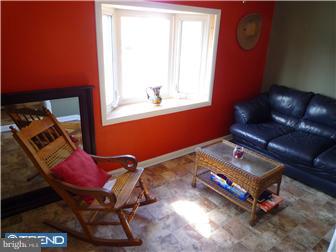 103 East Chelton Road Brookhaven, PA 19015 - Photo 4 of 12 Gallery Image 4