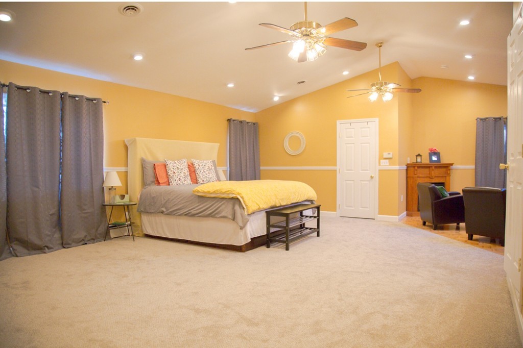 1008 Almy Road Somerset, MA 02726 - Photo 2 of 10 Gallery Image 2