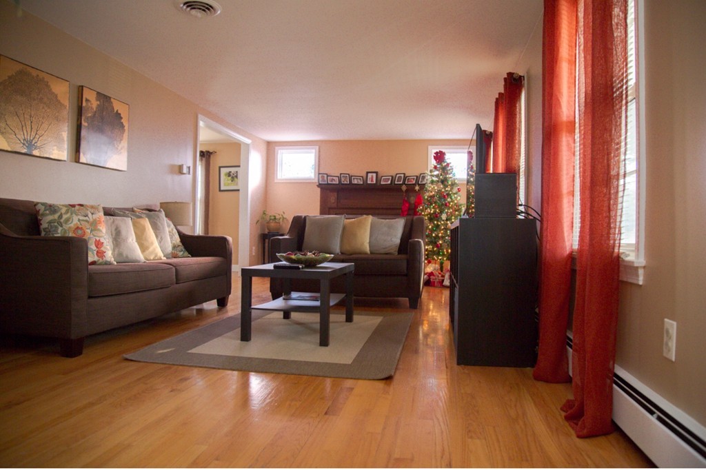 1008 Almy Road Somerset, MA 02726 - Photo 3 of 10 Gallery Image 3