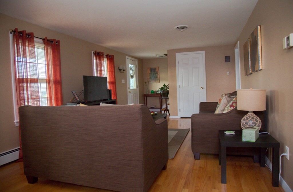 1008 Almy Road Somerset, MA 02726 - Photo 4 of 10 Gallery Image 4