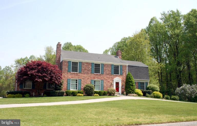 13703 Harcum Road Phoenix, MD 21131 - Photo 1 of 20 a front view of house with yard and green space