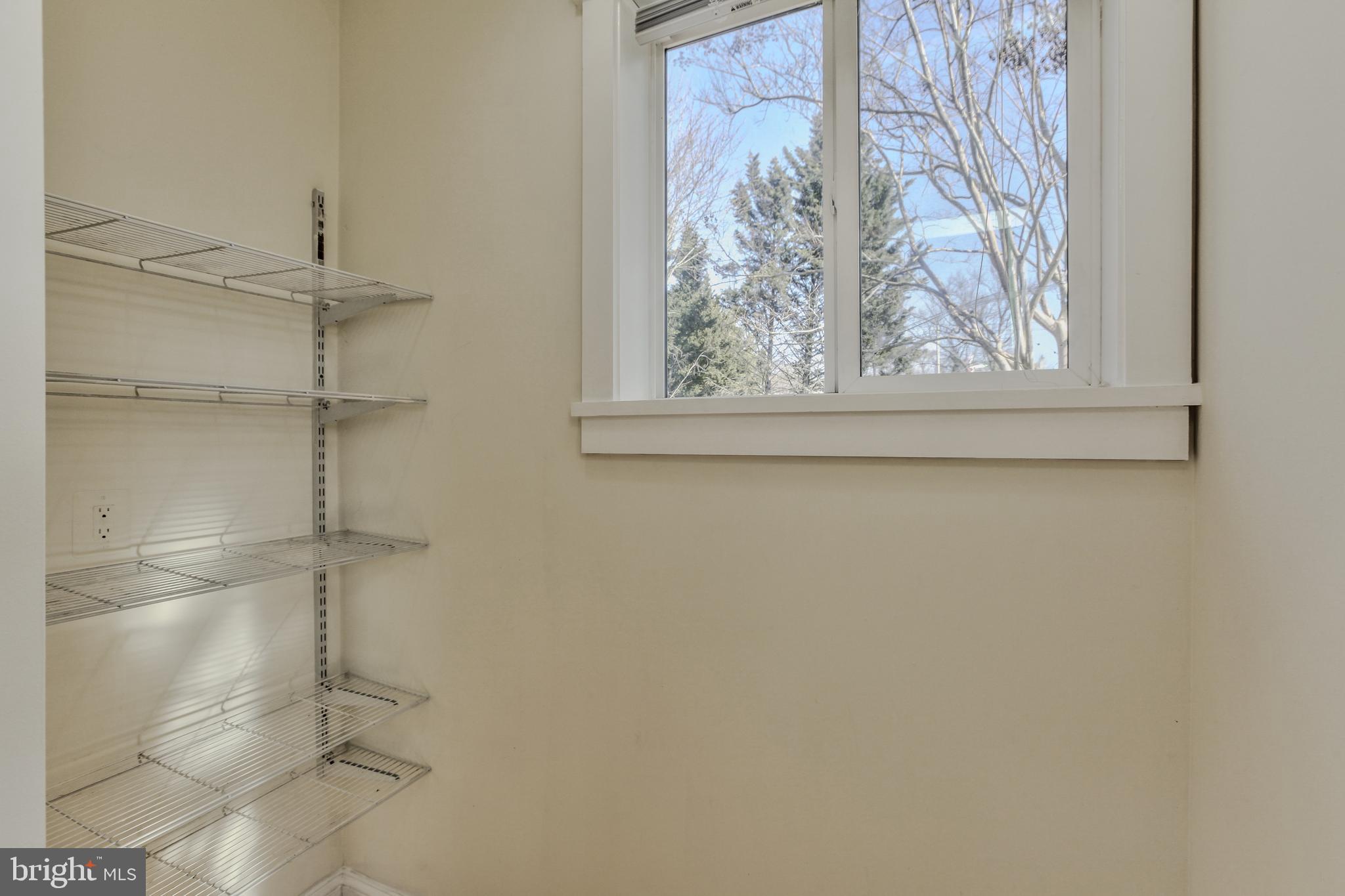 13 Mills Road Gaithersburg, MD 20877 - Photo 18 of 51 Gallery Image 18