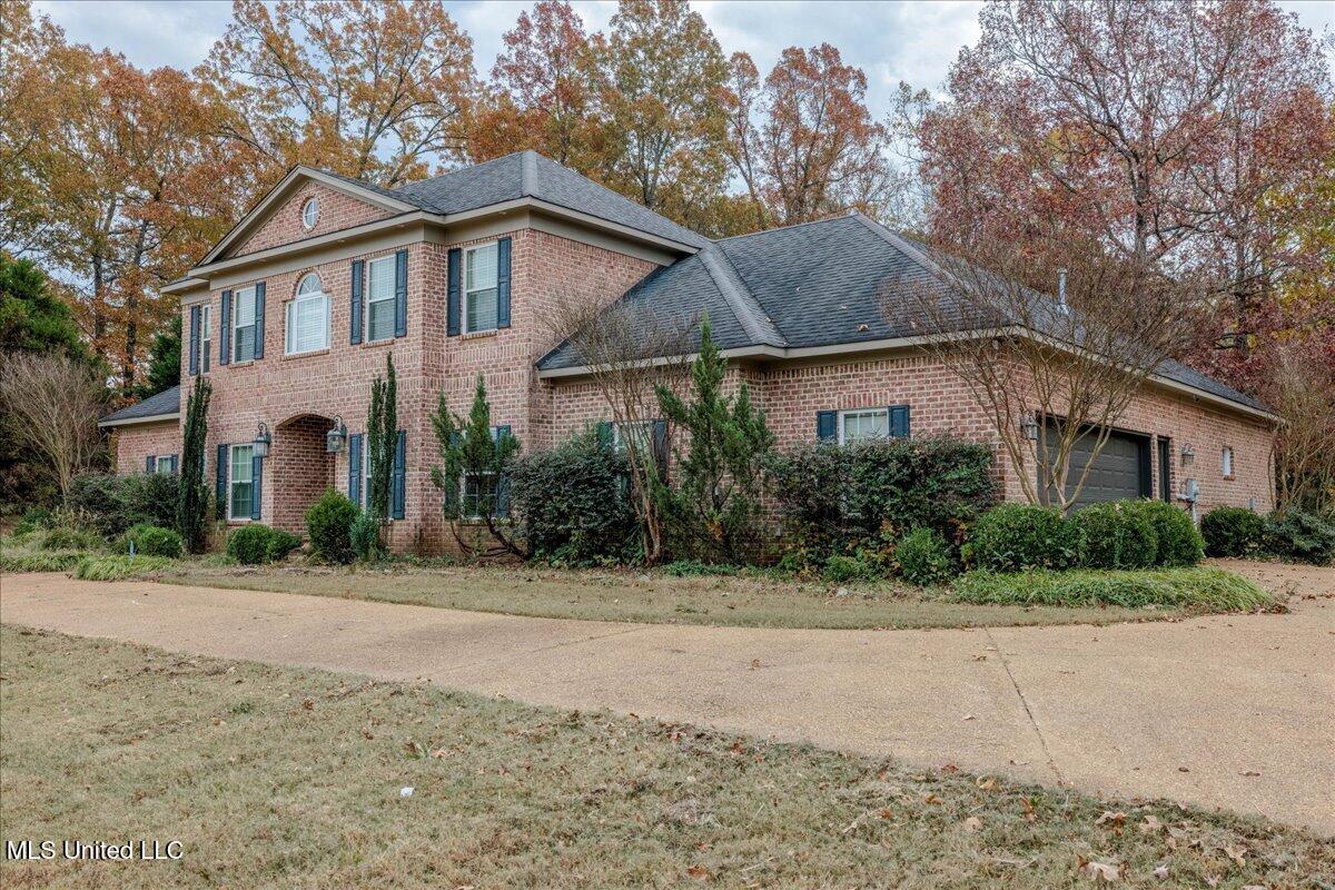 1296 Country Club Road Senatobia, MS 38668 - Photo 4 of 38 35-side