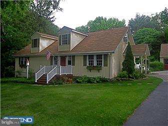 320 Hadfield Road Downingtown, PA 19335 - Photo 1 of 12 Exterior