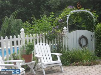 320 Hadfield Road Downingtown, PA 19335 - Photo 3 of 12 View
