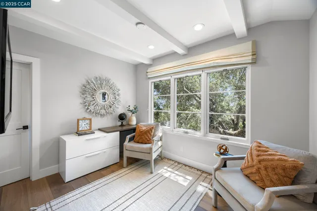 $1,829,000 | 10 Albo Court, Orinda, CA 94563