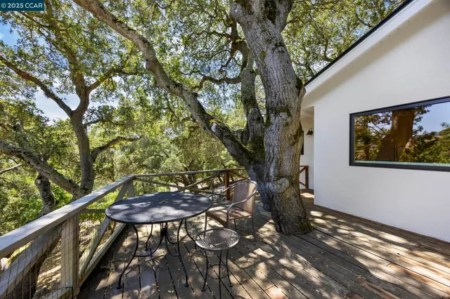 $1,829,000 | 10 Albo Court, Orinda, CA 94563