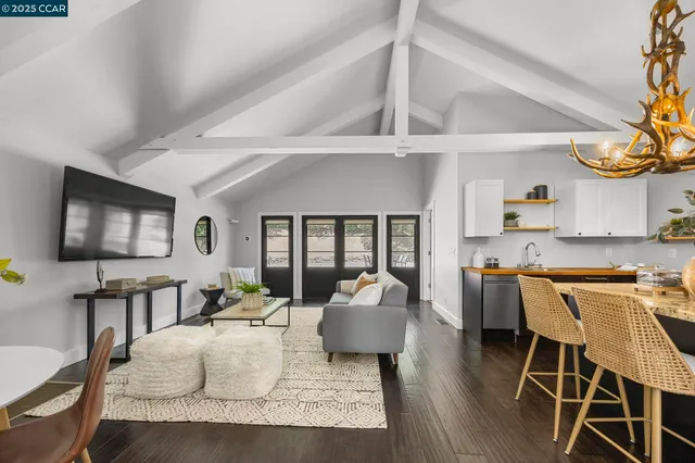 $1,829,000 | 10 Albo Court, Orinda, CA 94563