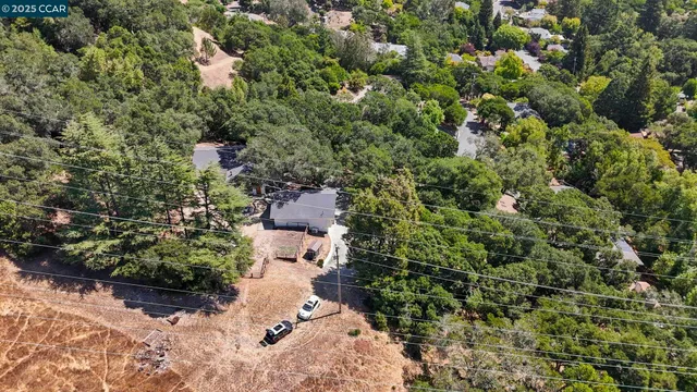 $1,829,000 | 10 Albo Court, Orinda, CA 94563