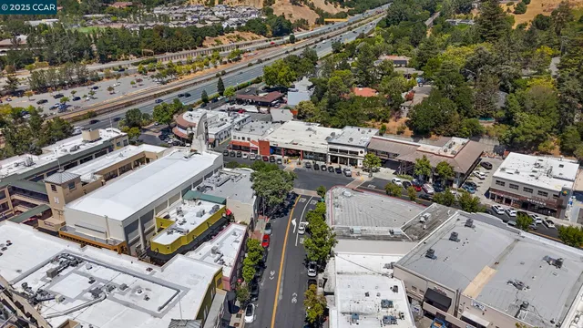 $1,829,000 | 10 Albo Court, Orinda, CA 94563